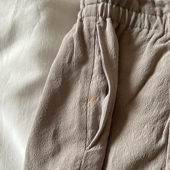 Wilfred Montrouge grey shorts size S - Picture 6 of 6